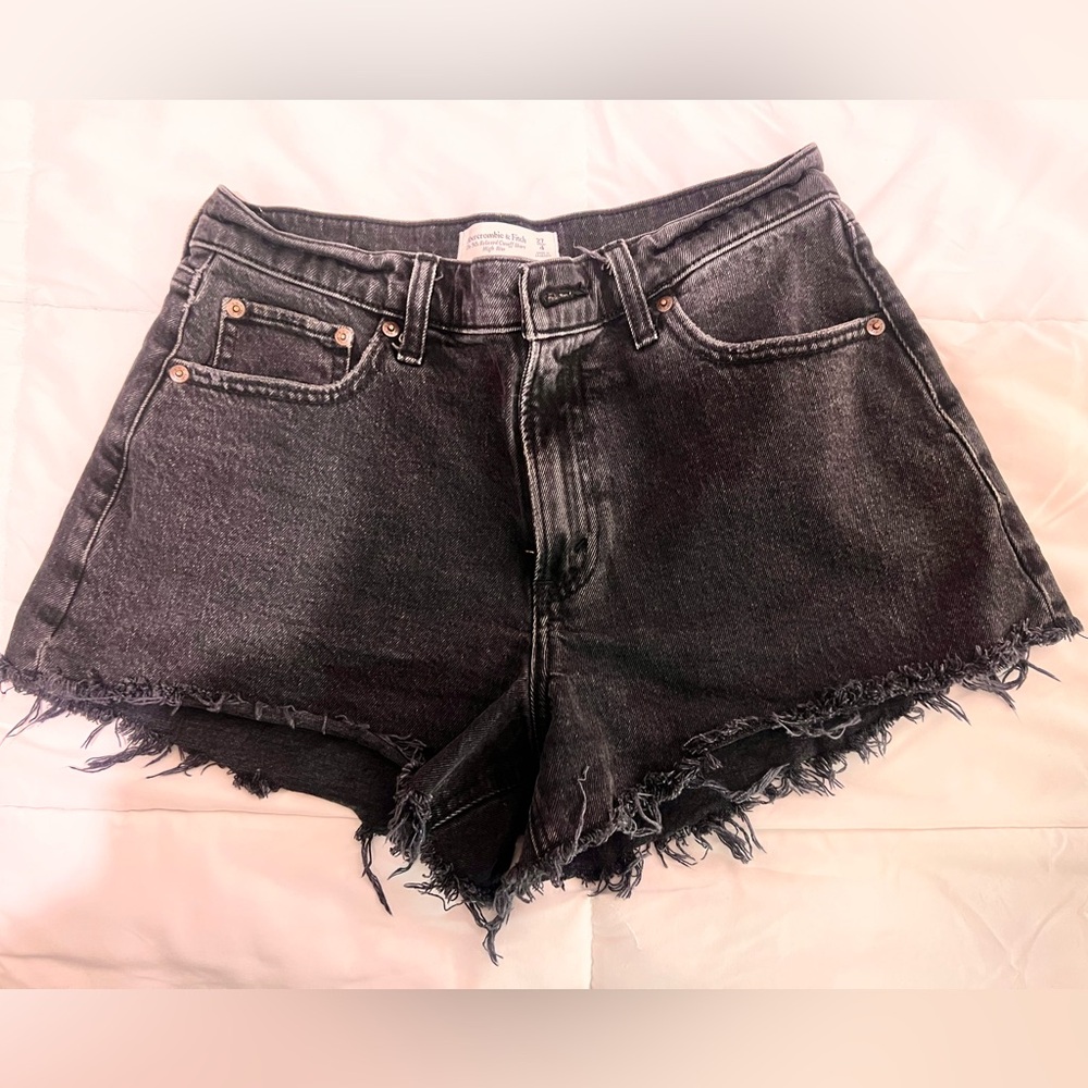 Abercrombie & Fitch Curve Love High Rise 90s Cutoff Short